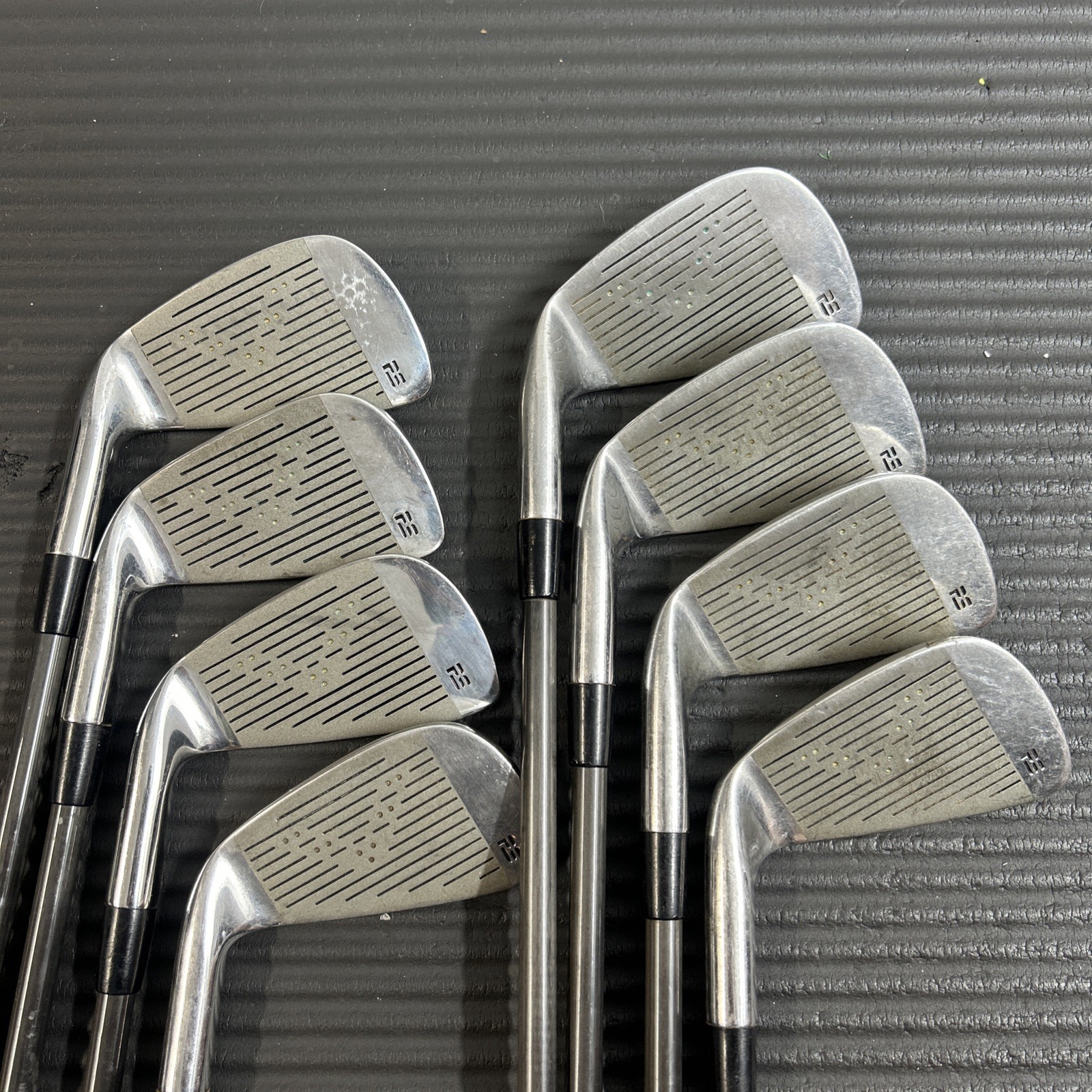 Set 3-pw Graphite Shafts Rh Standard&rdquo;