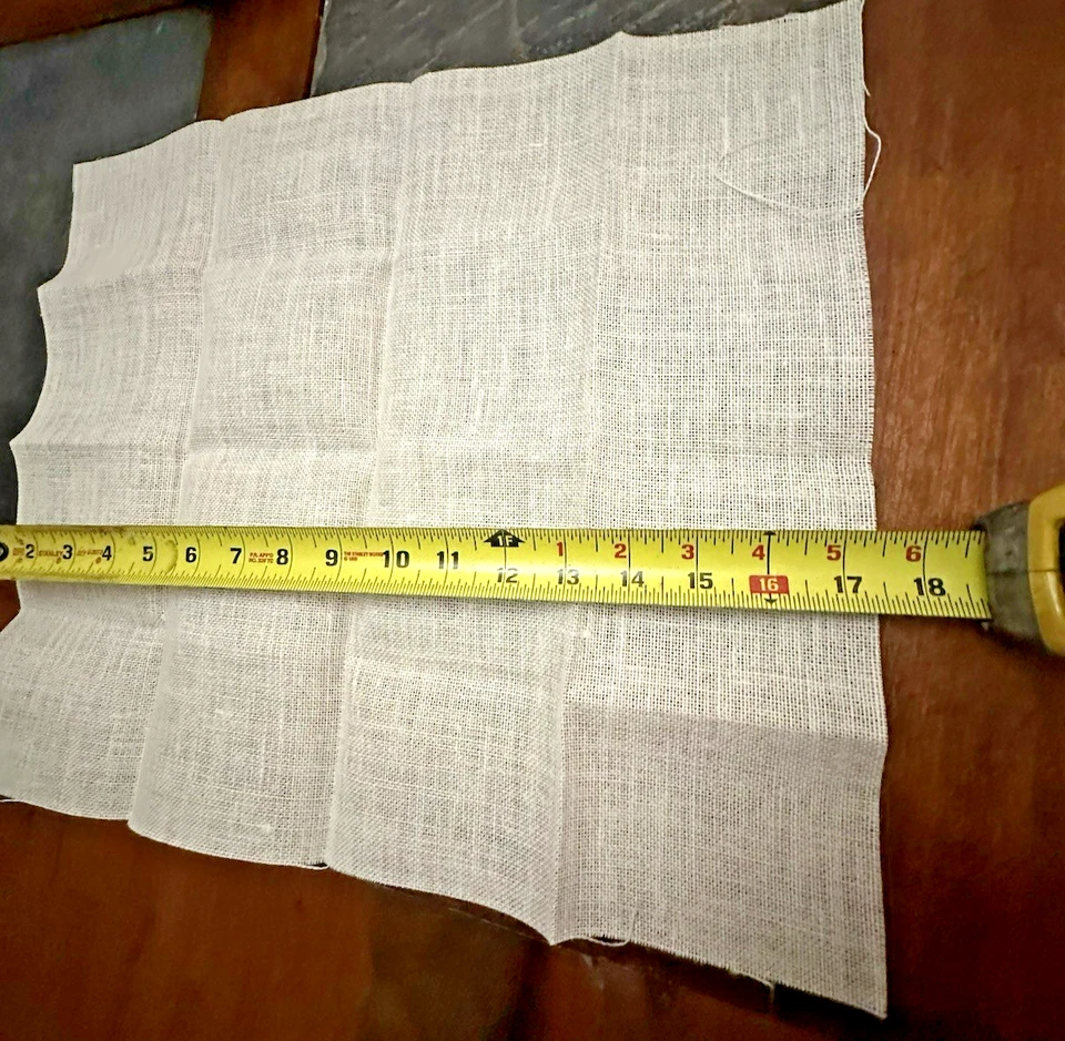 20 count CREAM Irish linen  15 X 17.5" cross stitch - Image 4 of 4