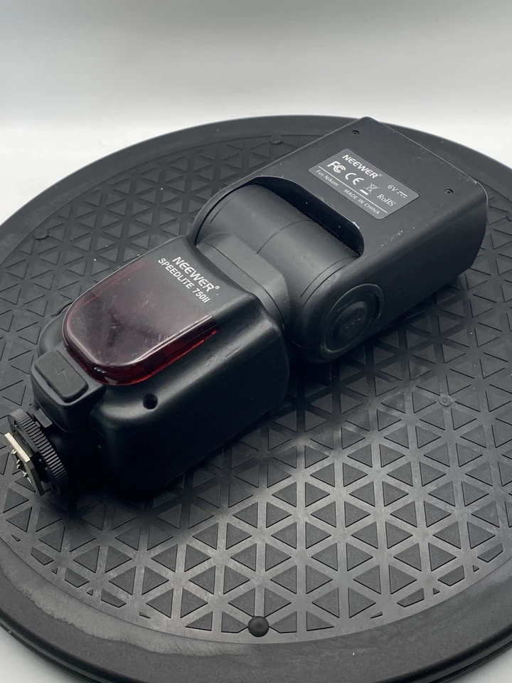 Flash Neewer Speedlite 750II para Nikon DSLR - Probado y funcionando Foto 2 de 4