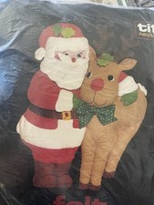 VTG TITAN NEEDLECRAFT FELT SANTA REINDEER WALL HANGING CHRISTMAS KIT NOS