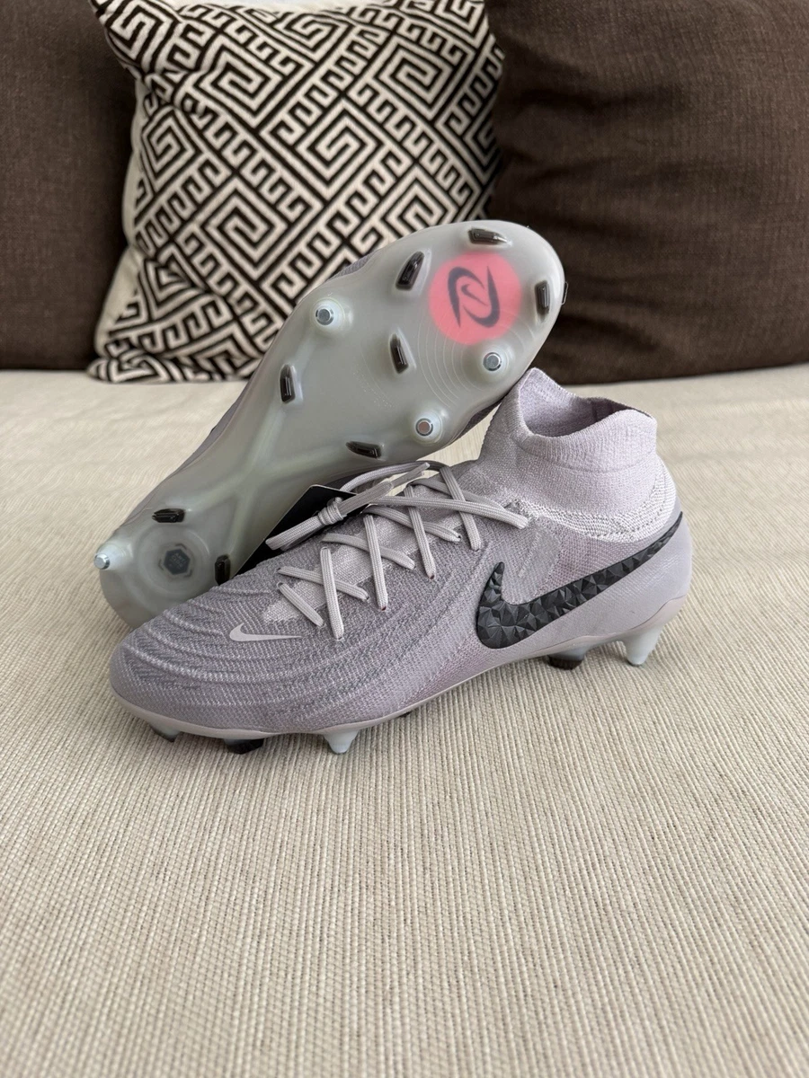Nike Phantom Luna 2 Elite SG Pro Mad Ambition Pack for Sale
