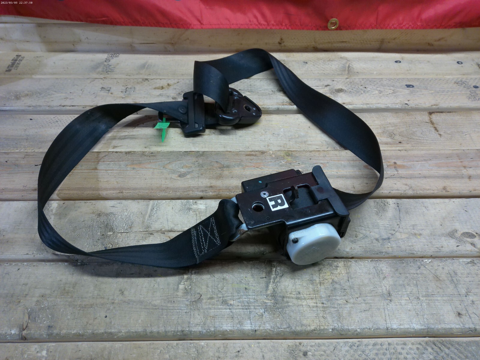 0306 Jeep Wrangler TJ LJ OEM Front Passenger Right Seat Belt Shoulder Retractor eBay