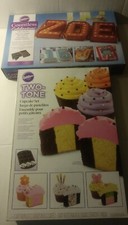 WILTON NON-STICK LETTERS AND NUMBERS CAKE PAN SET  TWO TONE SET IN BOX