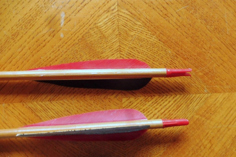 VINTAGE 4 EA WOODEN BROADHEAD HUNTING ARROWS OUTERS 11/32" X 30" eBay