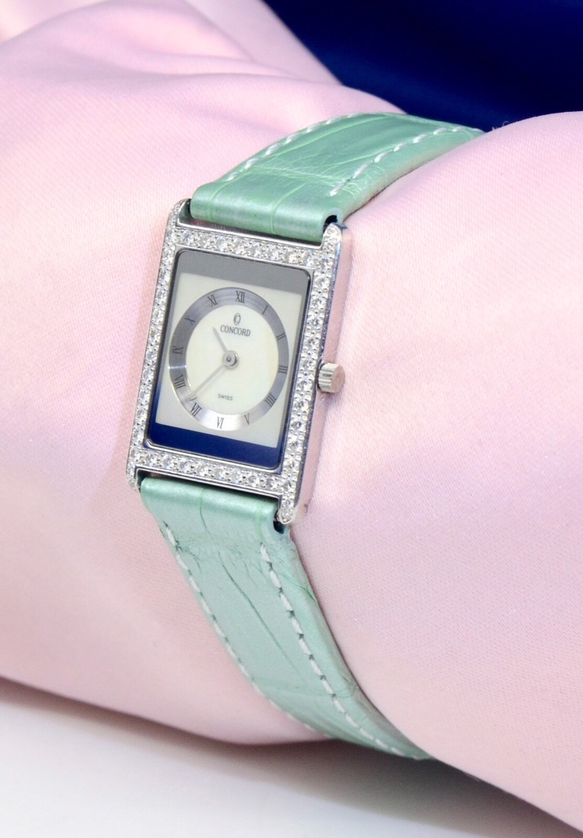 Ladies' Concord Delirium watch in 18K White Gold w/Diamonds