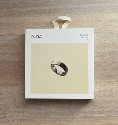 Oura Ring Gen 5 Gold, Size 8, NEW (Unsealed Box)