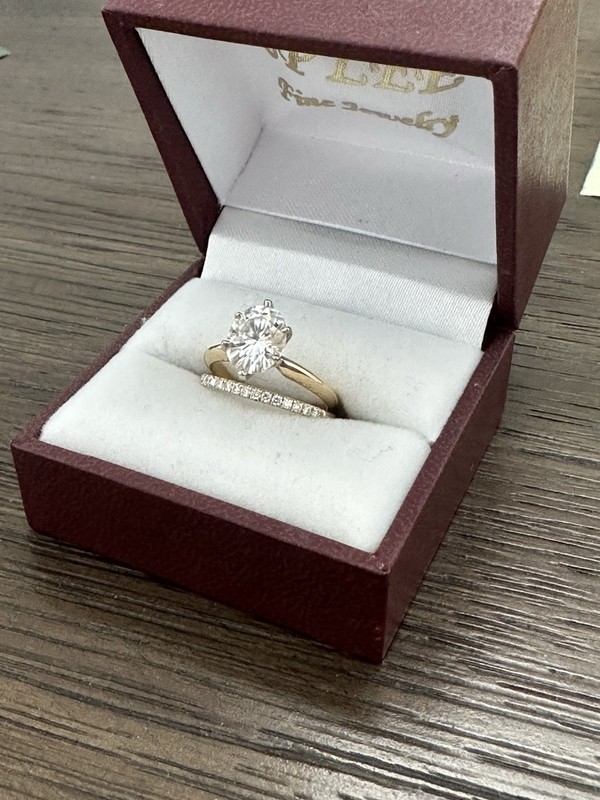 14k Yellow Gold Oval Moissanite Engagement Ring w/ Diamond Band Sz 5.5 1.91ct