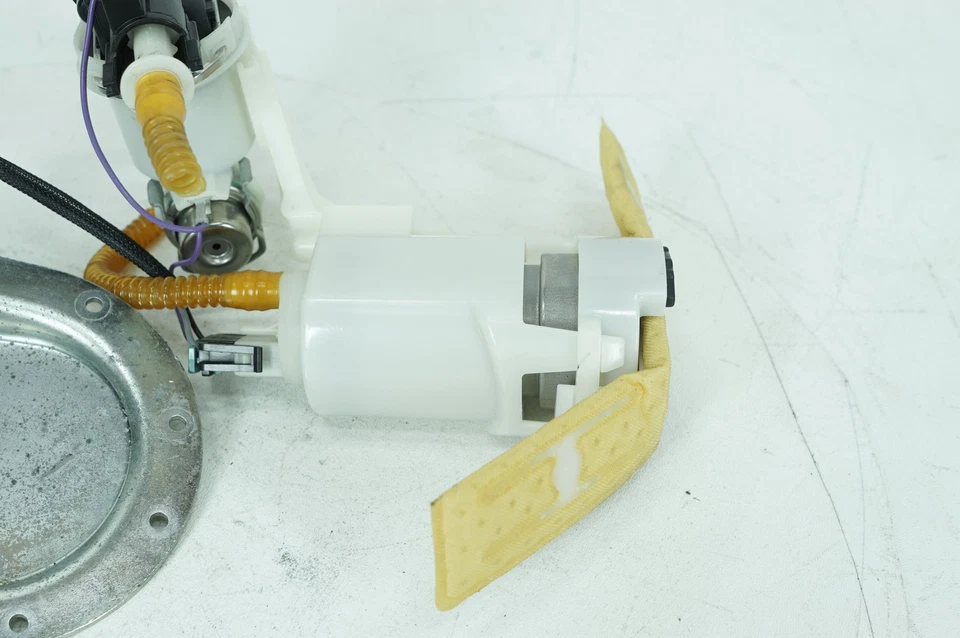 12 Harley Dyna FXDC Super Glide Custom OEM Bomba de combustible Gasolina Gasolina Gasolina Envío Foto 2 de 4