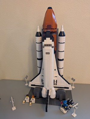 Lego Shuttle Expedition 10231 99% Complete With Instructions And Stickers