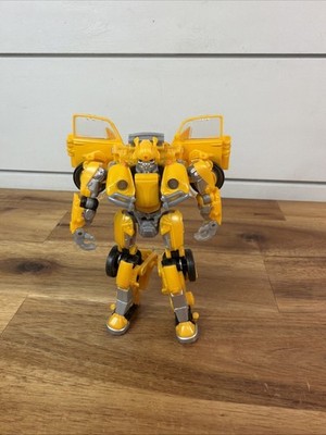 Transformers Studio Series BUMBLEBEE Deluxe SS 18 Figure ONLY Ships Fast!