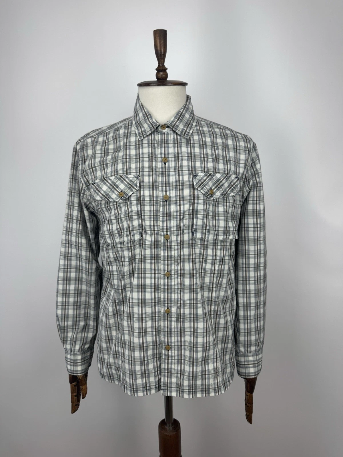 The North Face Plaid Outdoor Hiking Shirt Men’s Size L Long Sleeve Lightweight
Opens in a new window