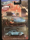 Hot Wheels 2025 Silver Series Vintage Club '71 Porsche 911 Blue 4/5