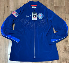 Nike Women  s Paris 2024 Team Issued USA Olympic Podium Jacket DZ3572-492 Size S