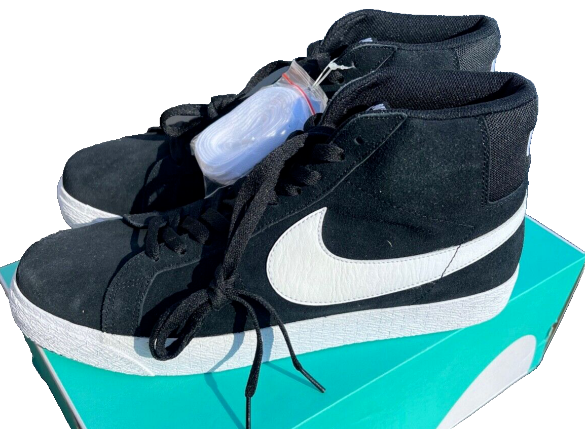 Nike SB Zoom Blazer Mid Black and White Men's Size 13 NEW 864349-402