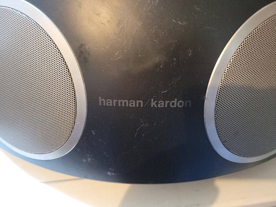 Sistema de Altavoces Portátil Harman Kardon Go+Play Boombox Alto Rendimiento para IPOD Foto 3 de 4