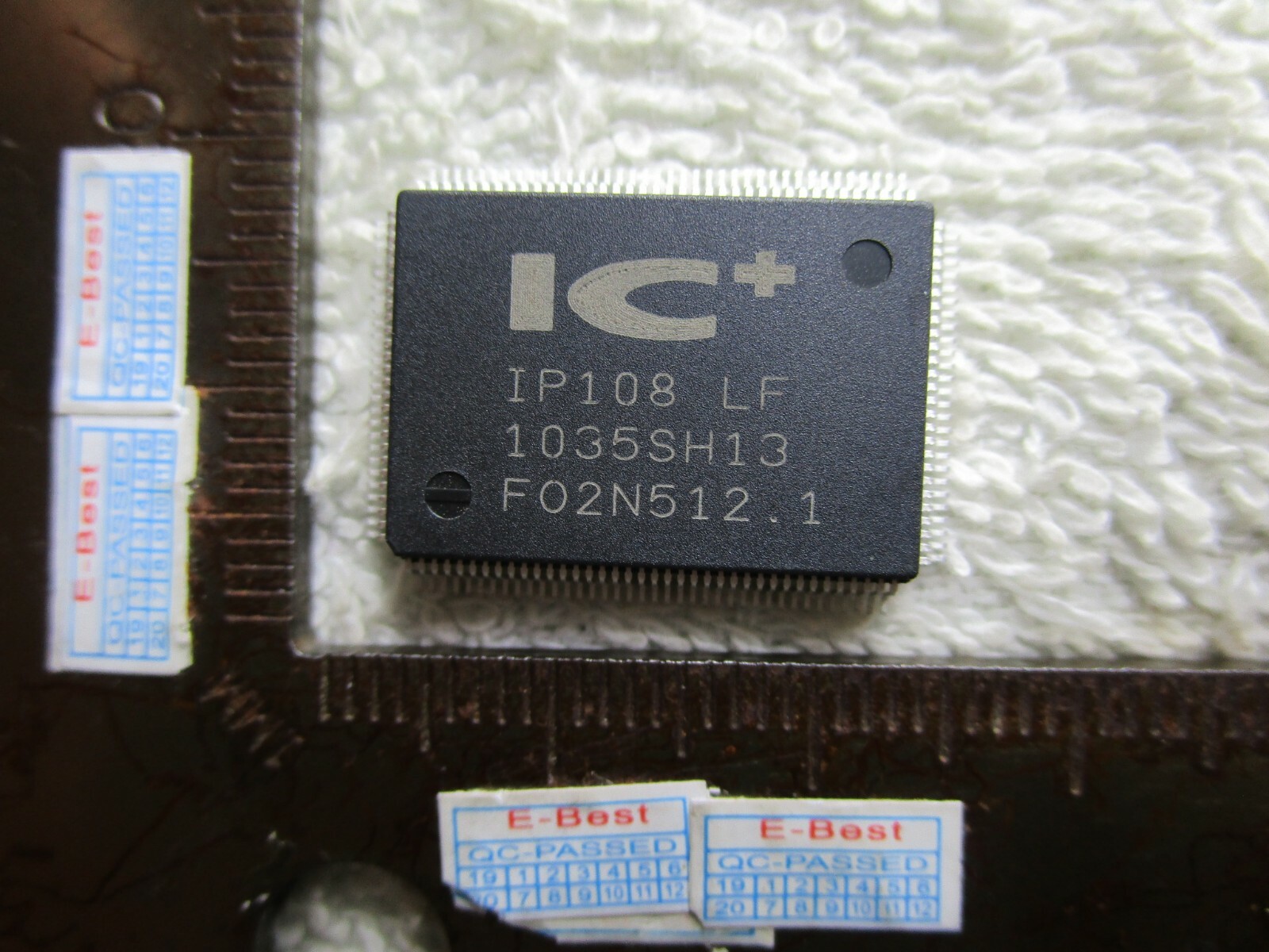 1PCS IP175D LF IP175DLF IPI75D QFP128 Ethernet IC Chip - New Old Stock