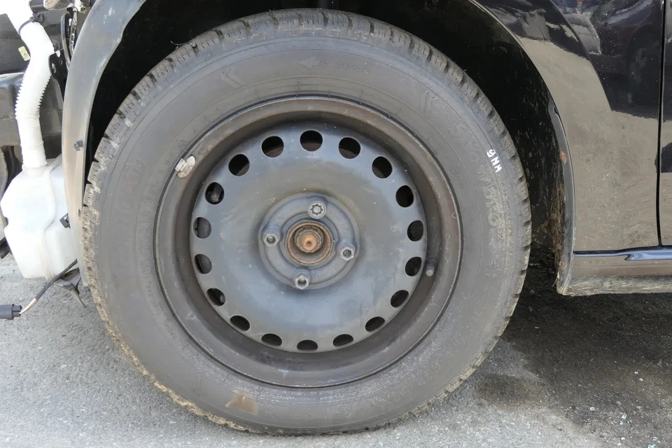 4x VW Up Mii Winterreifen M&S 165/70 R14 81T Reifen 5jx14H2 ET35 Felgen 6-9mm - Bild 4 von 4