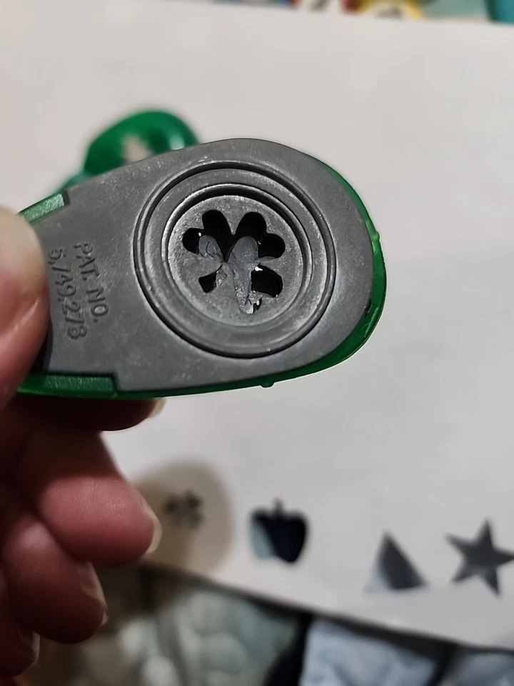 Easy Quick Push Paper Punches Clover And Ant, BUG.  Work As They Should  - Image 4 of 4