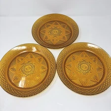 Cristal D'Arques Durand Vintage Amber Luminarc 3 Dinner Plates 10" France