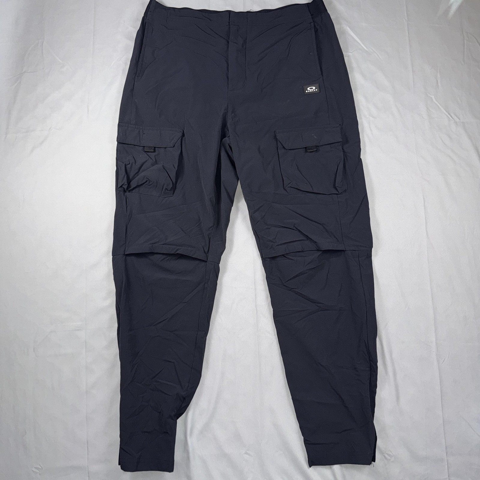 Oakley Pants Mens Medium Black Cargo Joggers Elastic Waist Zip Ankle Stretch