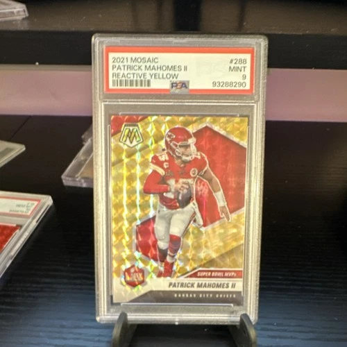 2021 Panini Mosaic Super Bowl MVPs Patrick Mahomes II #288 Reactive Yellow PSA 9