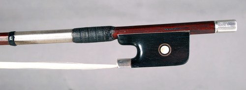 A very fine German certified cello bow made by Paul Weidhaas, c. 1935. - Picture 2 of 4
