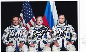 ISS Progress MS-22 Foto Crew 3xOU (113A)