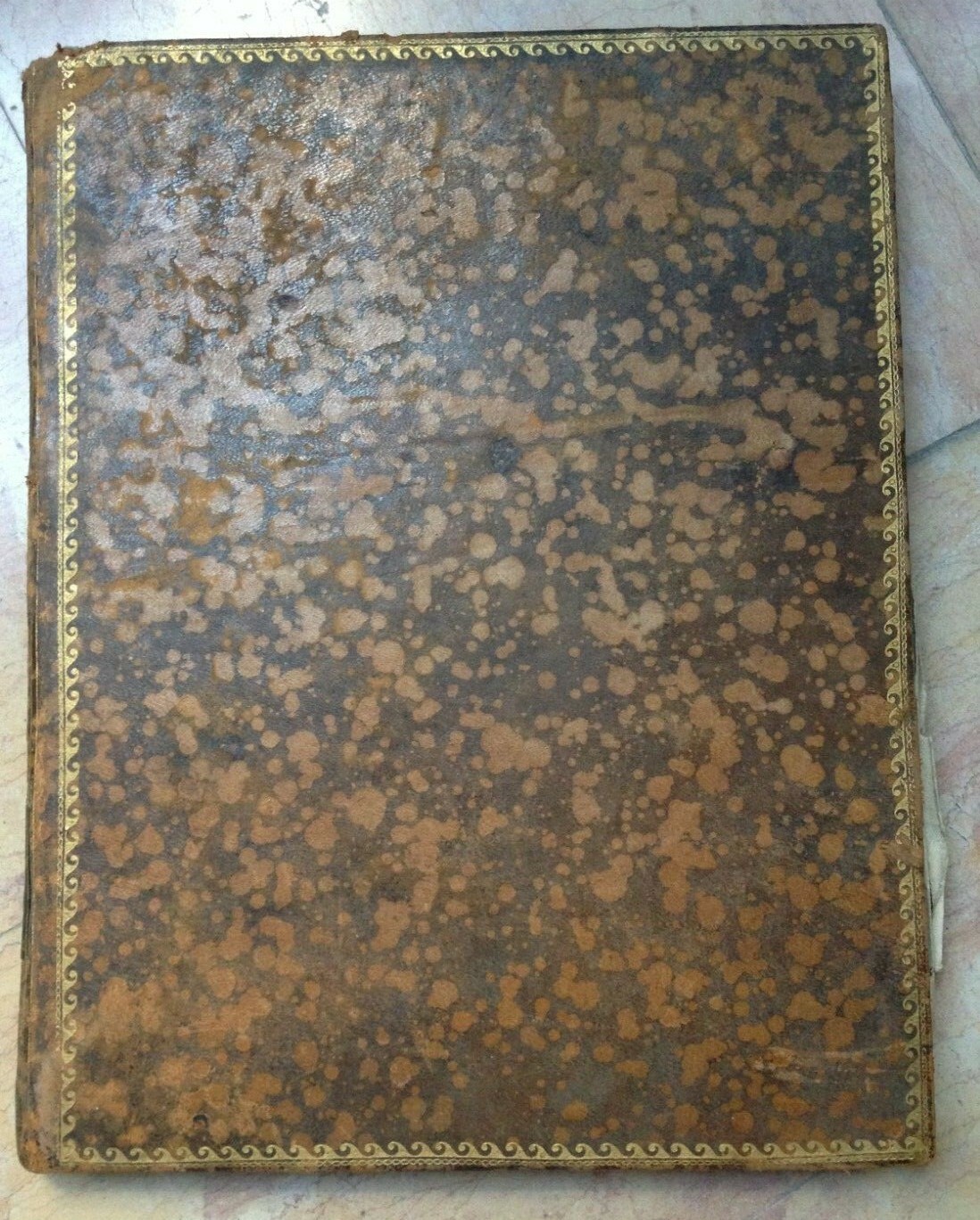 Picture 2 of 9
