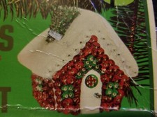 Fibre-Craft SANTA SLEIGH REINDEER HOUSE Red Sequin Bead Vtg Xmas Ornament Kit