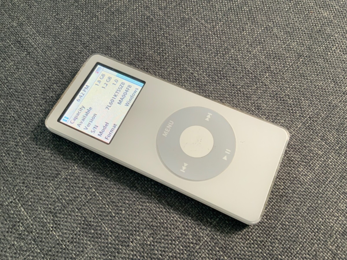 Apple iPod Nano 1st Generation 2GB White ref.215 | eBay UK
