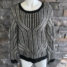 Olive + Oak Black White Knit Womens Sweater Size Medium Cozy Winter Sweater Warm