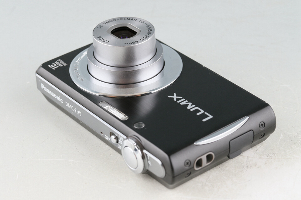 Panasonic Lumix DMC-FH5 Digital Camera *Japanese version