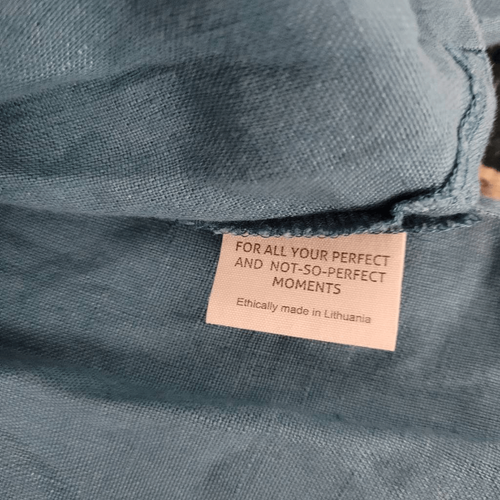Top Popover OffOn Recortado Cuadrado De Gran Tamaño Talla L/XL Negro Lagenlook Minimalista - Imagen 4 de 6