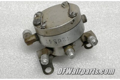 626547, SA626547, Continental Aircraft Engine Fuel Flow Divider / Valve