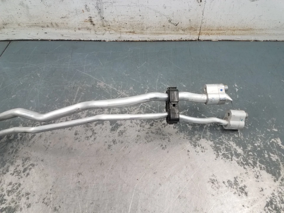 Porsche 911 GT3 991.1 2014 tuberías de aire acondicionado a través del túnel #3456 A4 Foto 4 de 4