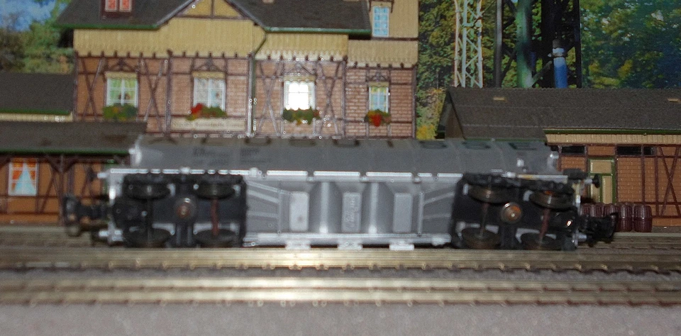 SBB/ CFF  "ALUSUISSE"  Güterwagen  ...  LILIPUT  HO  ...  Epoche 3  - Bild 2 von 2