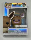 Funko Pop - Eevee - Pokemon Center Exclusive 455 - Shiny Pearlescent - Brand New