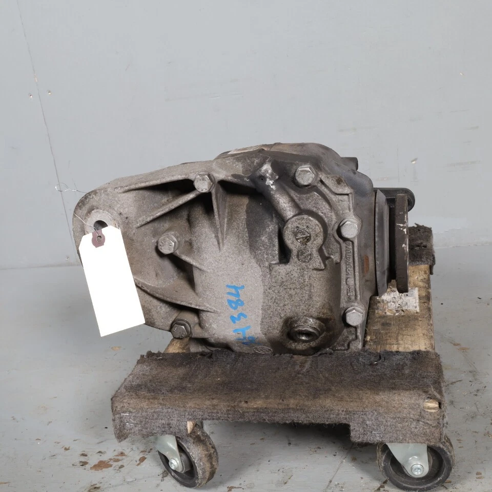 2008-2013 BMW 135i 335i Rear Axle Differential Carrier 33107572054 OEM Used - Image 3 of 4