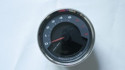 Harley Davidson Instrumente-Cluster Tachometer 70900704 Softail Fat Bob M8 K111