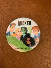 WICKED Little Golden Book NYCC Comic Con 2025 PROMO PIN BUTTON Elphaba Fiyero