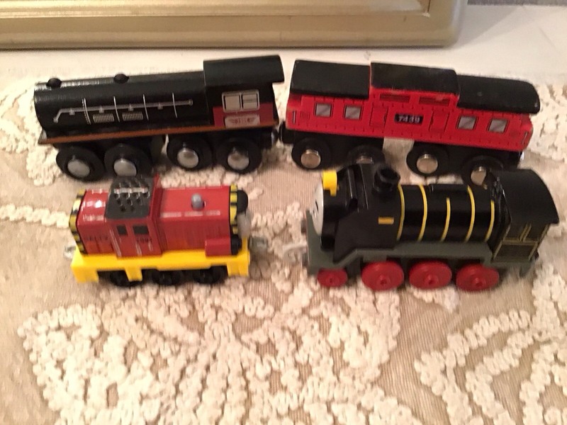 TOY TRAIN LOT, 4-Pieces, Thomas, Salty, Mattel, SainSmart, Wood, Metal