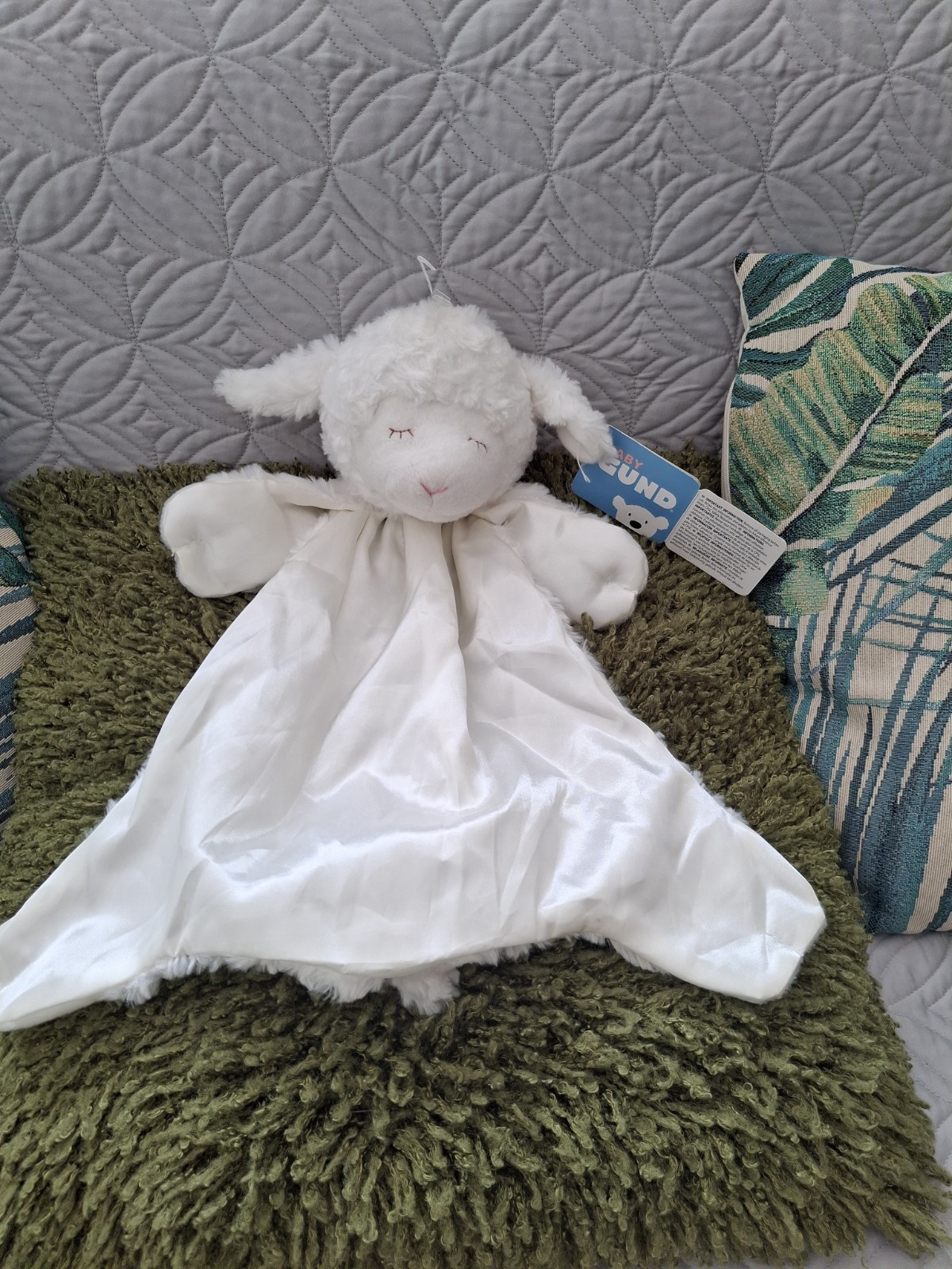 BNWT RARE BABYGUND Winky Huggybuddy SHEEP LAMB COMFORTER BLANKIE PLUSH & SATIN