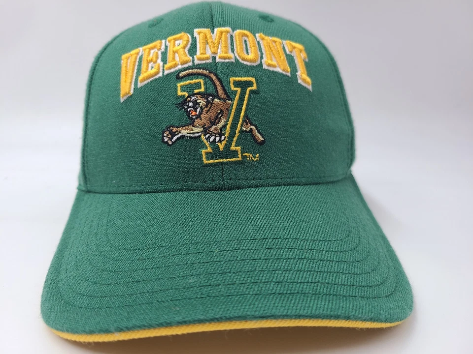 Jóvenes Universidad de Vermont Catamounts Adidas Gorra Ajustable Niños NCAA Verde Foto 2 de 4