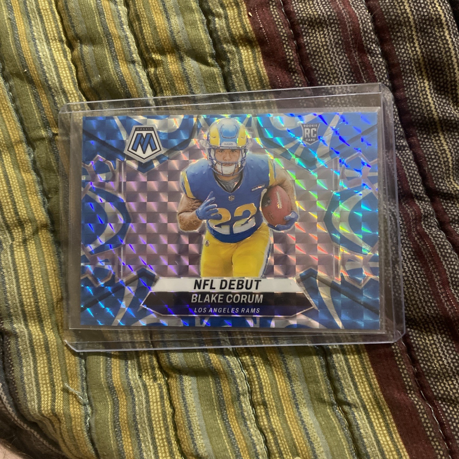 2024 Panini Mosaic - NFL Debut Reactive Blue Mosaic Prizm #278 Blake Corum (RC)