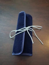 WENDELL AUGUST FORGE CHRISTMAS ORNAMENT HOLDER, HOLDS LOOSE ORNAMENTS