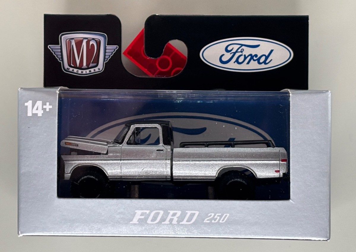2026 M2 Machines FoMoCo 1972 Ford F-250 Custom 4x4 Truck Limited