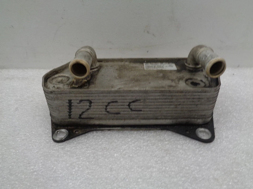 Enfriador de aceite de transmisión Volkswagen CC 2009-2012 02E409061B OEM AK2404214 Foto 3 de 4