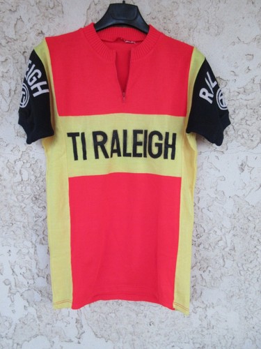 Maillot cycliste vintage - Produits