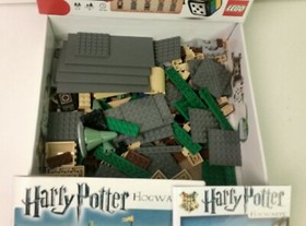 LEGO Harry Potter Hogwarts (3862) complete w/instructions 
