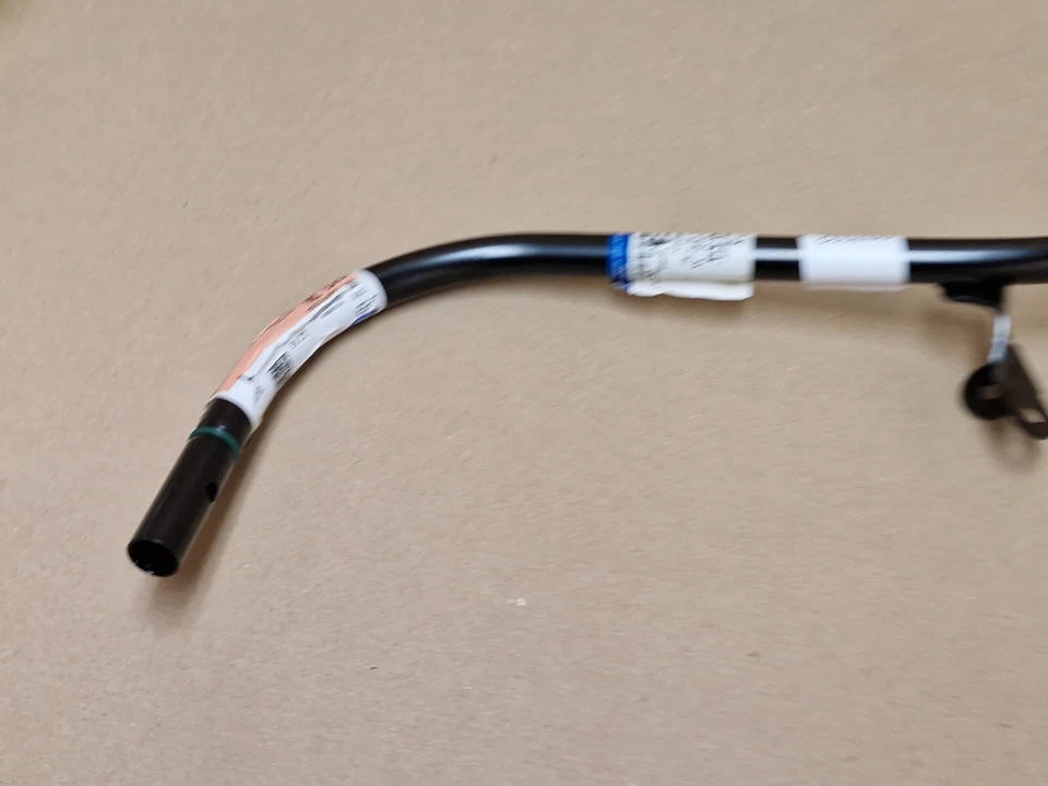 Ford Fiesta Mk6 Oil Filler Tube 2008-2018 1543338 8A617A228AA Genuine NEW OEM - Image 3 of 4
